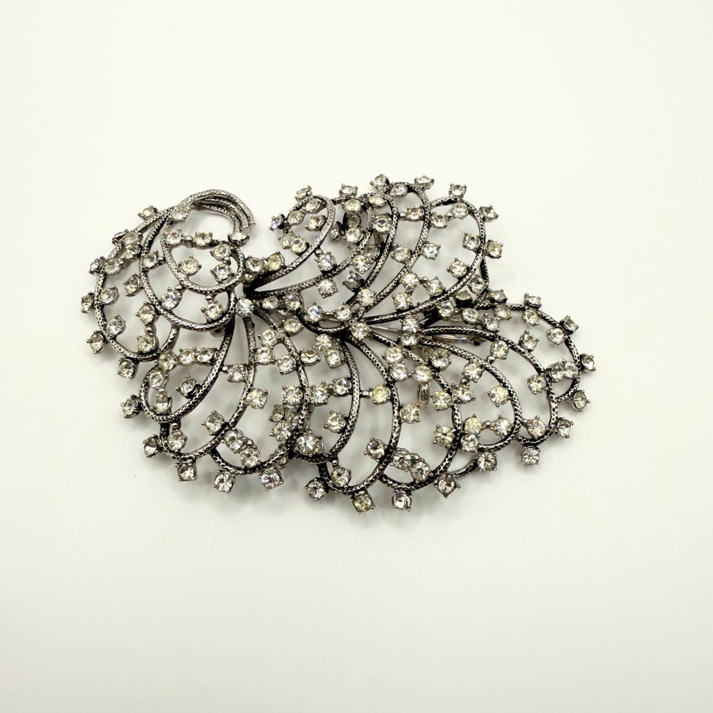 Vintage Elsa Schiaparelli – Crystal Cascade Brooch