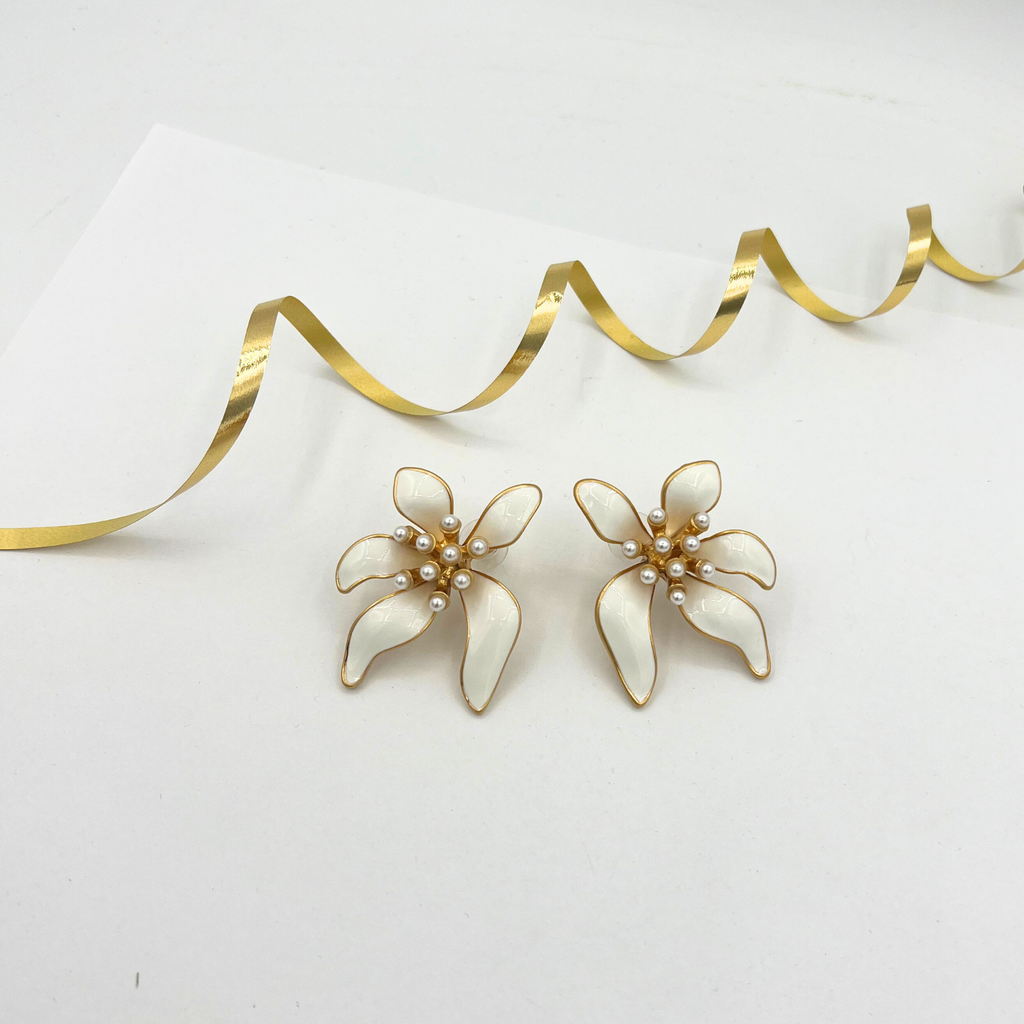 Vintage Oscar de la Renta XL Flower Earrings
