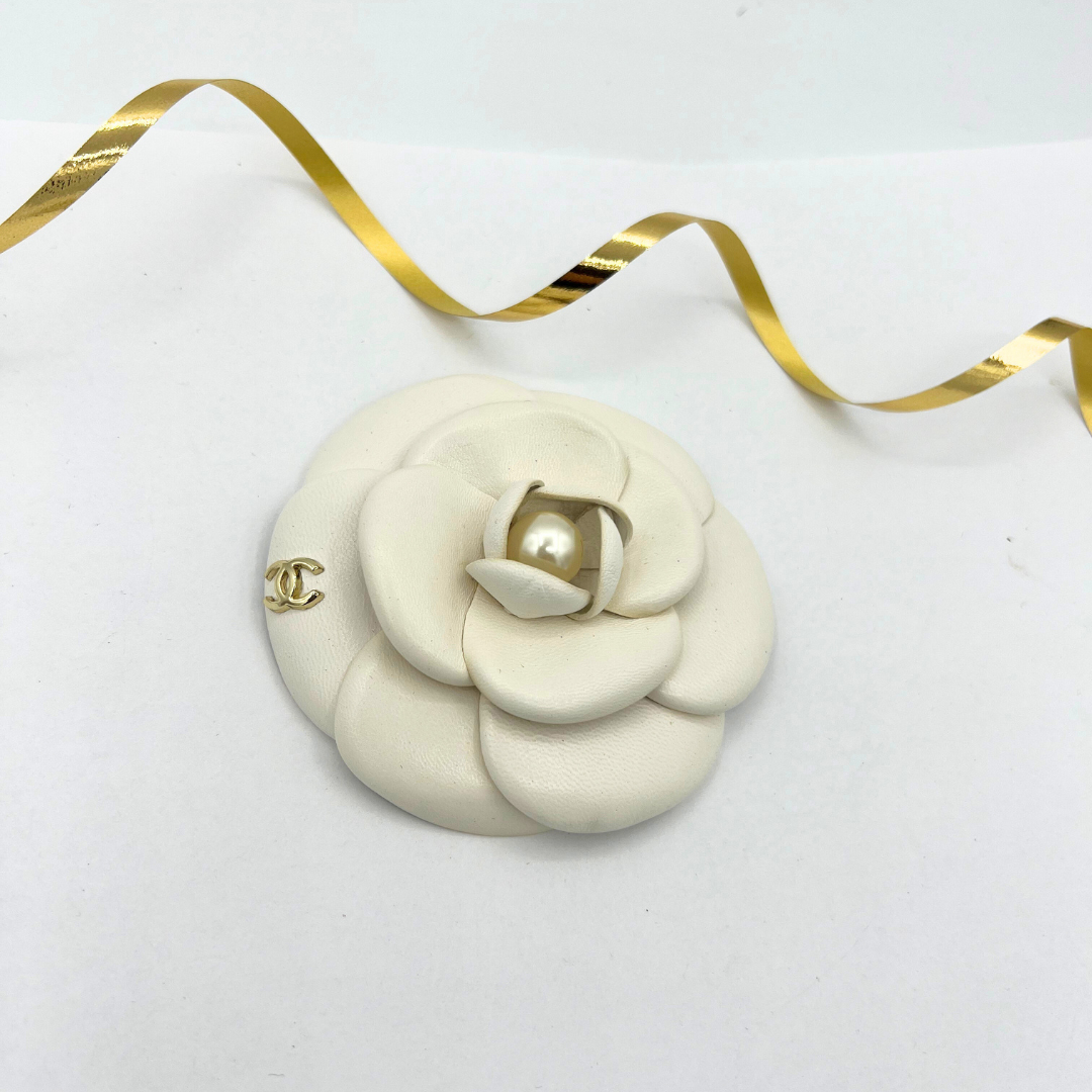 Vintage Chanel Camellia Leather Brooch – view 3