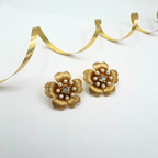 Vintage Oscar de la Renta Flower Earrings – view 2
