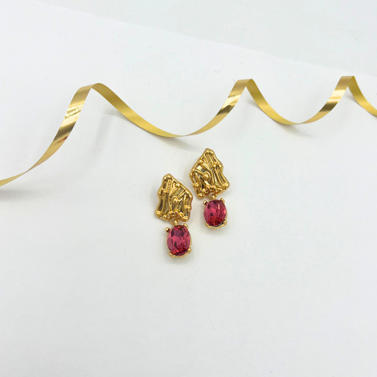 Vintage Oscar de la Renta Pink Crystal Earrings