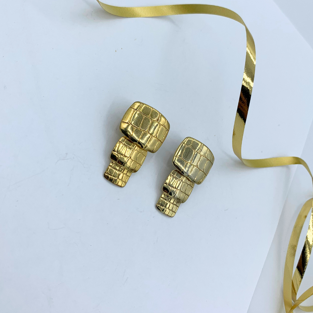 Vintage Avon Clip Earrings