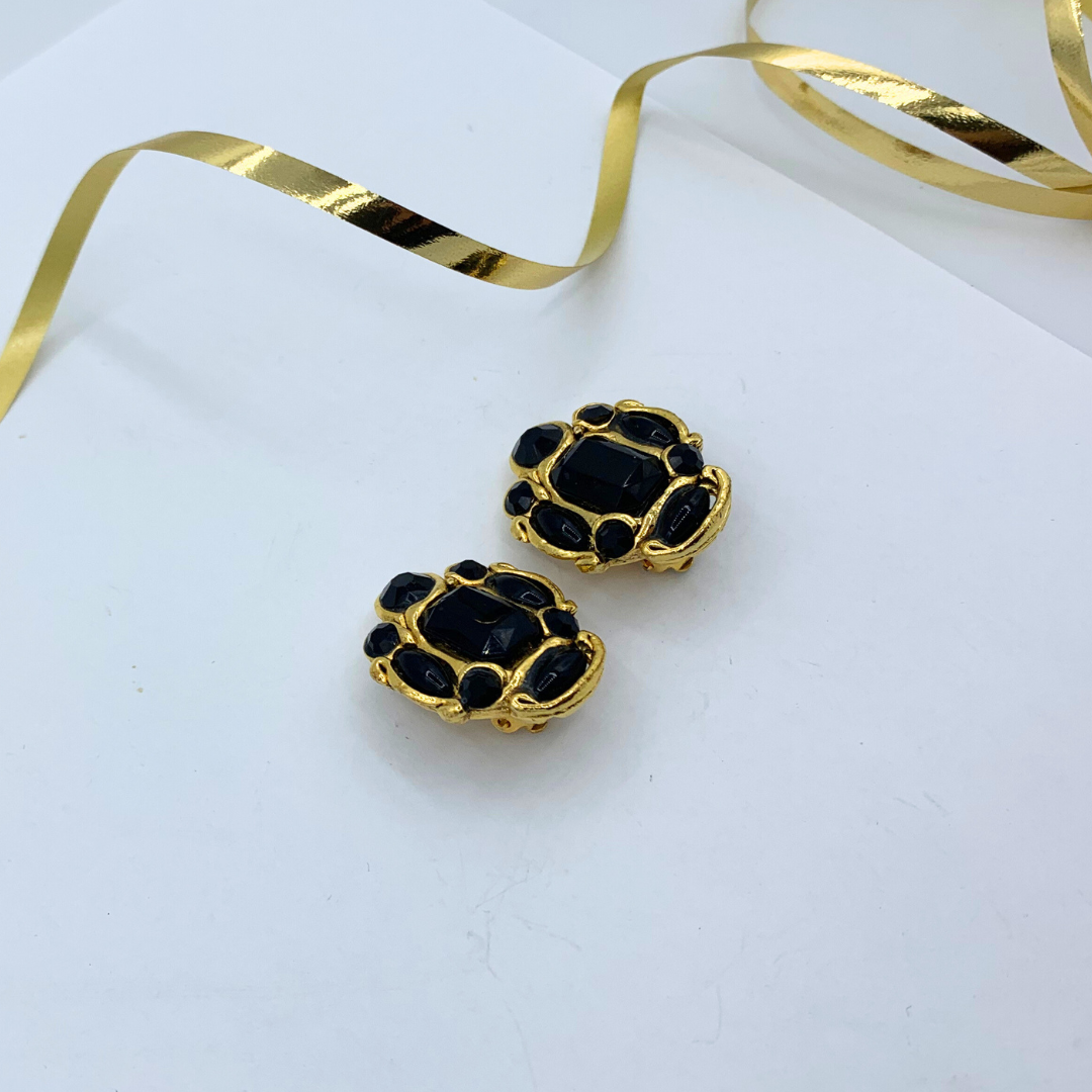 Vintage Taratata Clip Earrings
