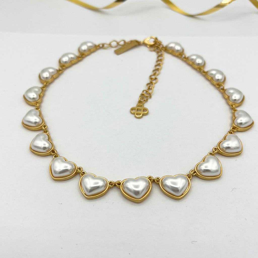 Vintage Oscar de la Renta Hearts Necklace – view 2