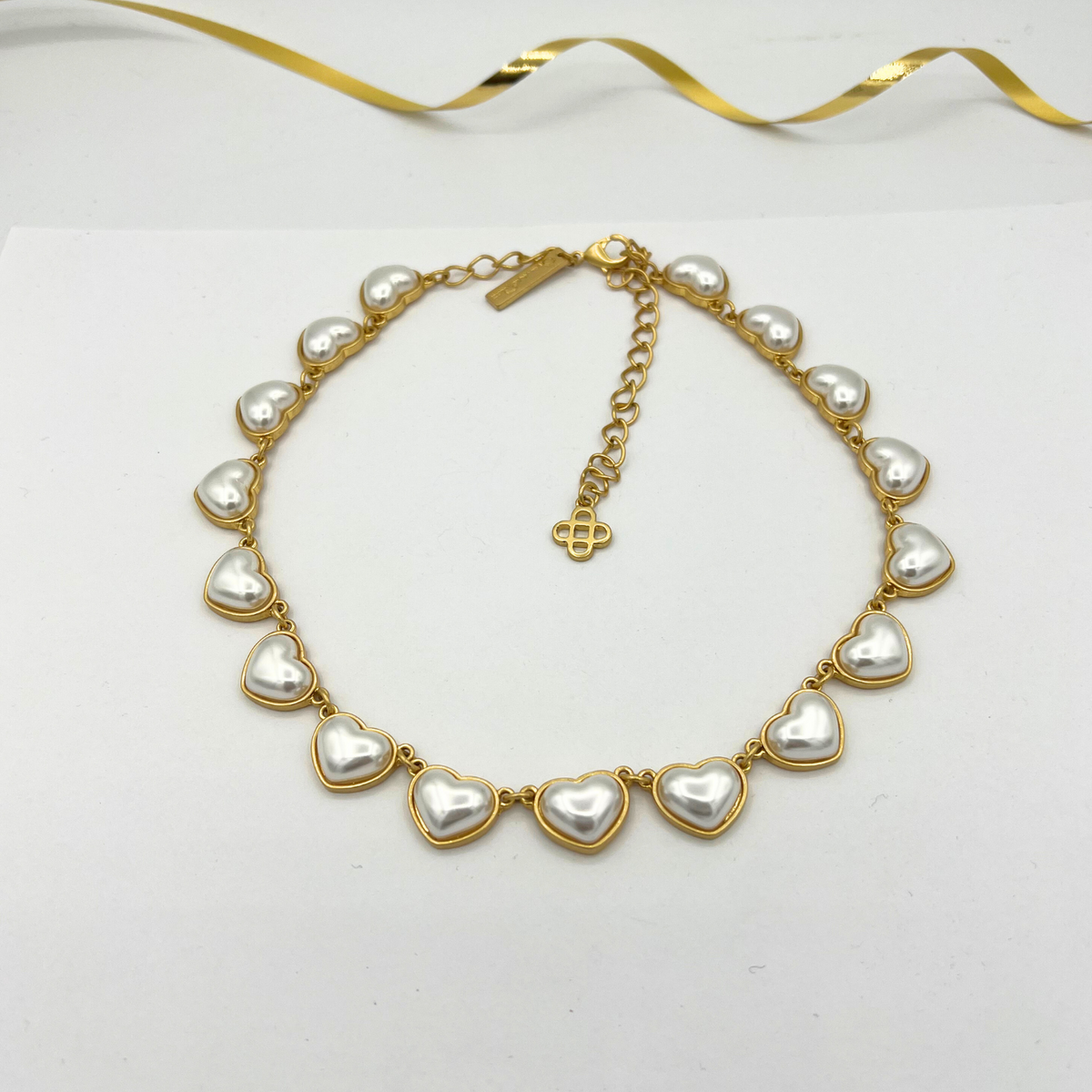Vintage Oscar de la Renta Hearts Necklace – view 3