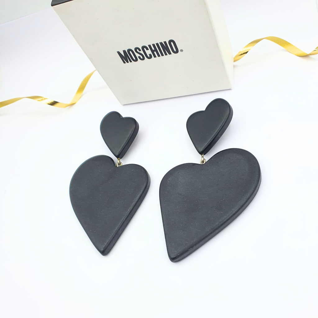 Vintage Moschino Black Heart-Shaped Statement XL Clip Earrings – view 2