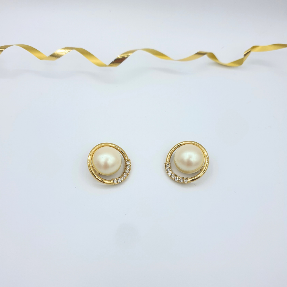 Vintage Givenchy – Pearl Earrings with Crystal Accent