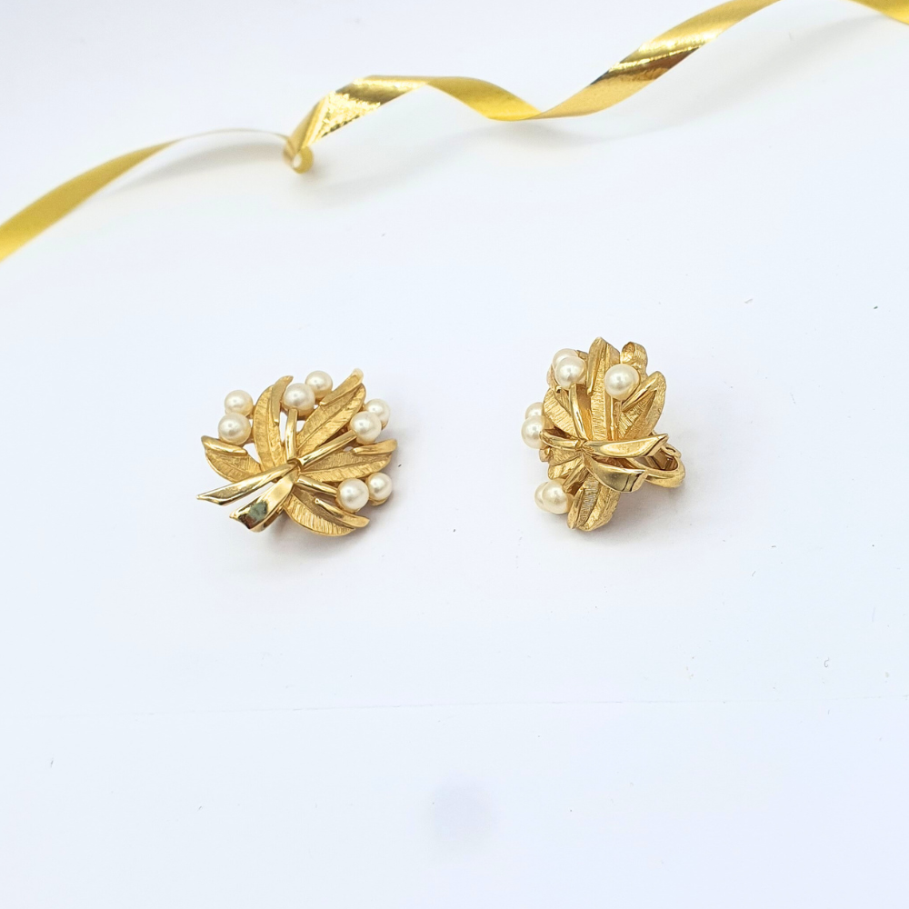 Vintage Trifari – Pearl & Leaf Motif Earrings – view 2