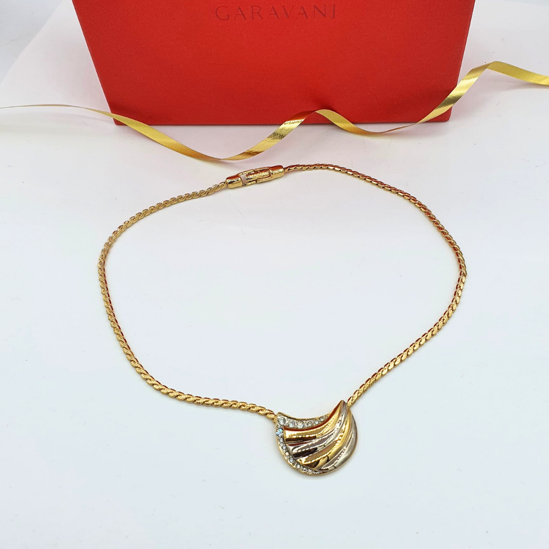 Vintage Valentino Gilt Braid Necklace – view 2