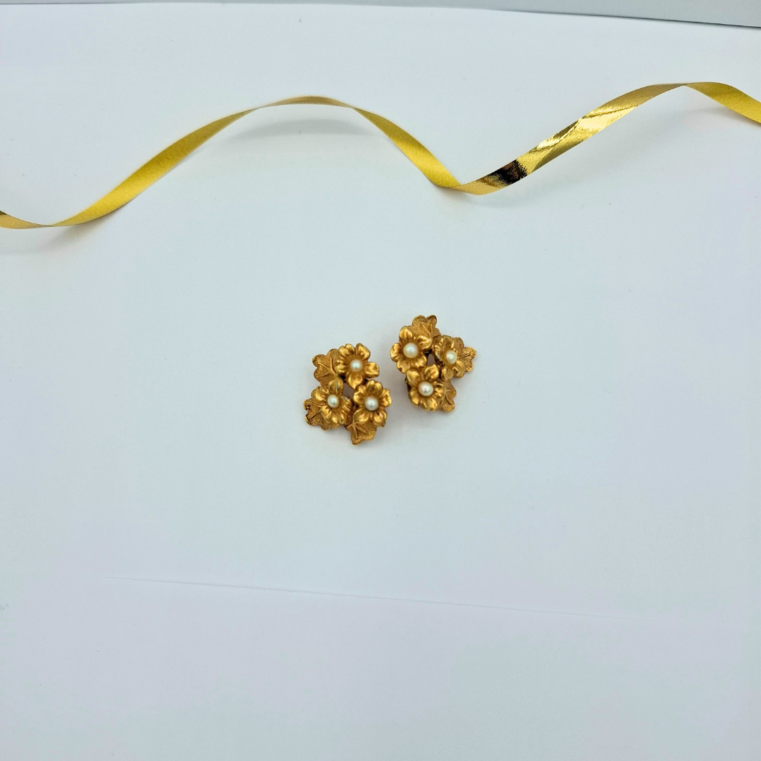 Vintage Marcel Boucher Detailed Flower Pearl Clip Earrings