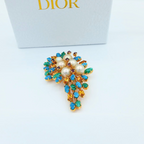 Vintage Christian Dior Undulating Teardrop Brooch 1967 – view 3