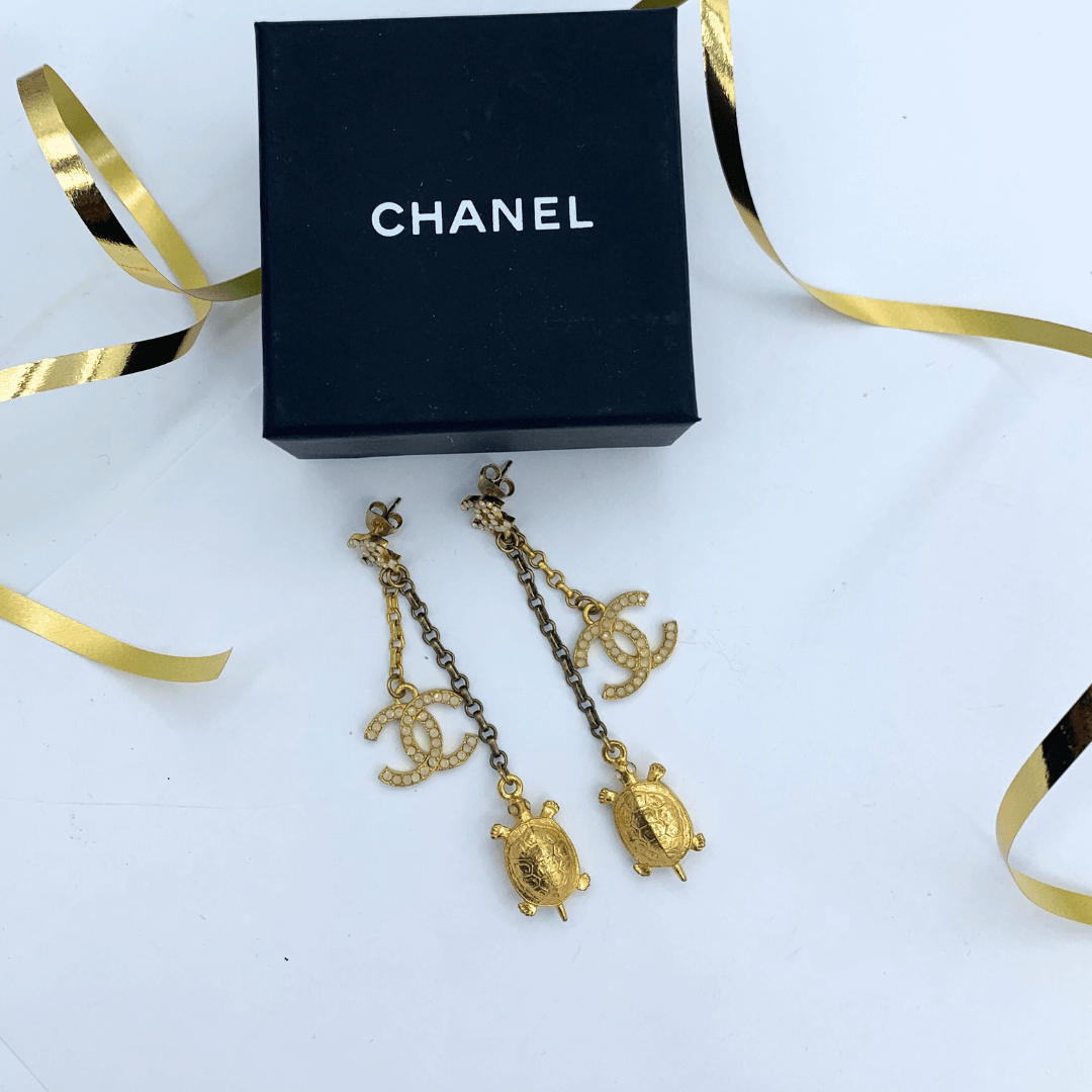 Vintage Chanel CC Logo Turtle Earrings