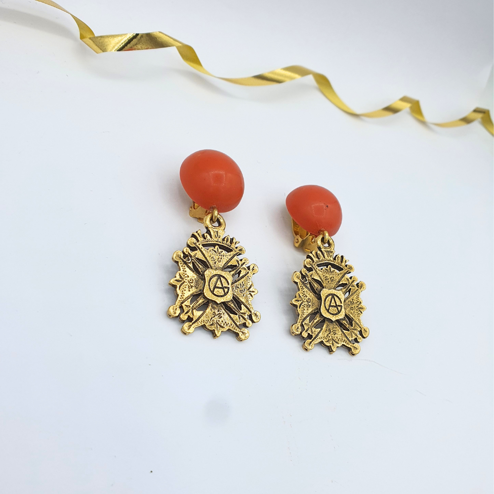 Giorgio Armani Vintage Earrings – Baroque Crest & Coral Cabochon – view 5