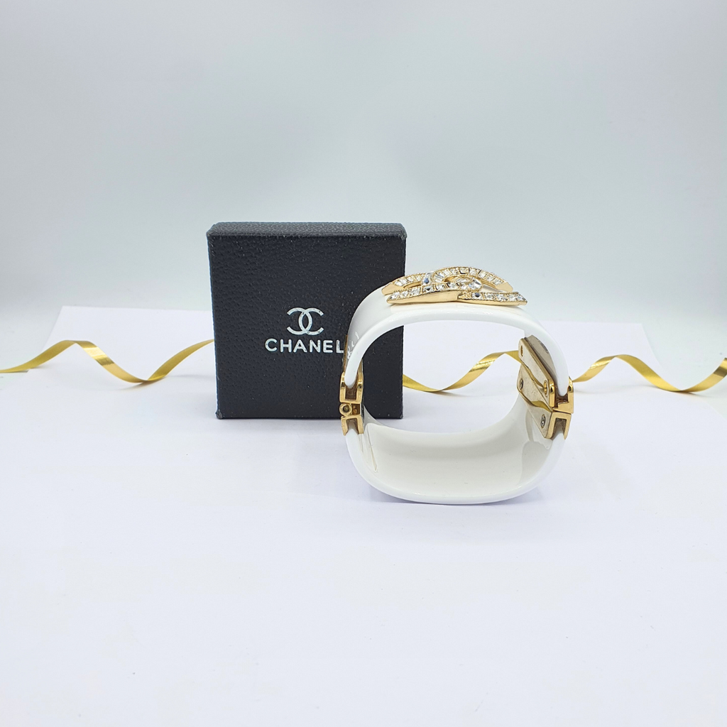 Vintage Chanel White Baguette-Cut Rhinestone Bracelet – view 3