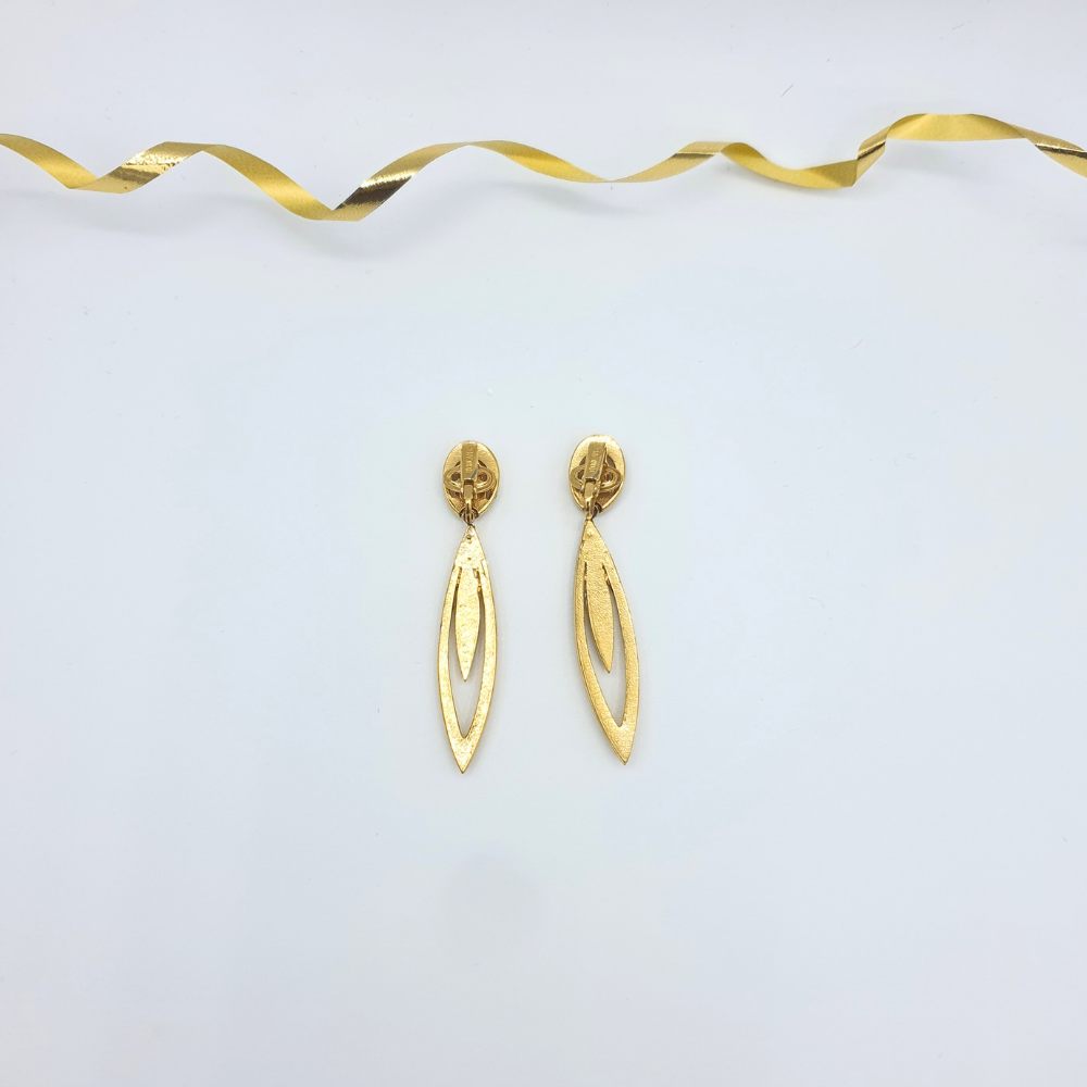 D’Orlan – Elongated Crystal Drop Earrings, vintage 1980s – view 3