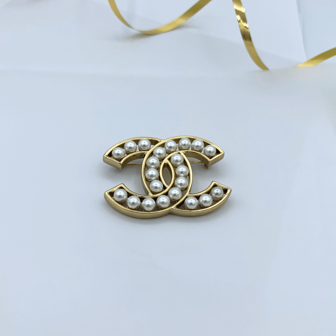 Vintage Chanel CC Faux Pearls Brooch – view 2