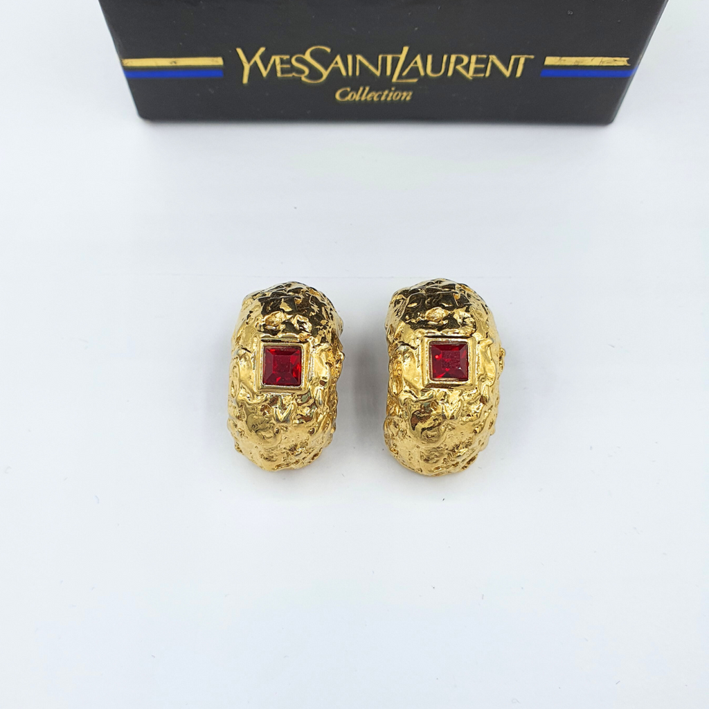 Vintage Yves Saint Laurent Opulence Clip Earrings – view 3