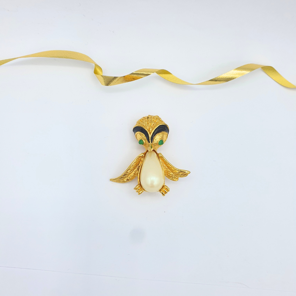 Vintage Carven – Jelly Belly Bird Brooch