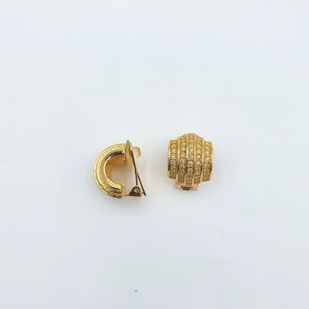 Vintage Christian Dior Line Play Clip Earrings – view 2