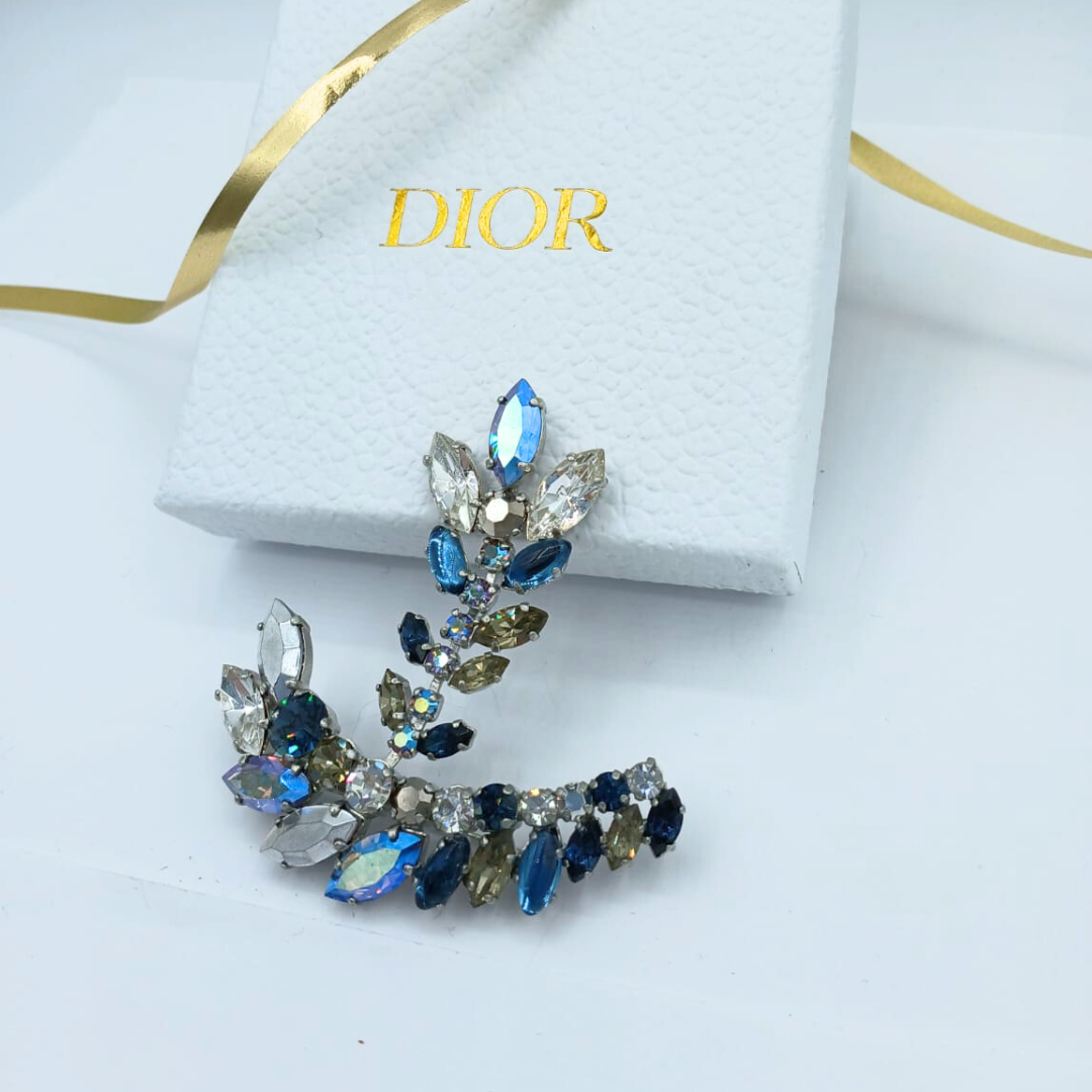 Vintage Christian Dior Leaf-Shaped Crystal XL Brooch 1960s – view 2