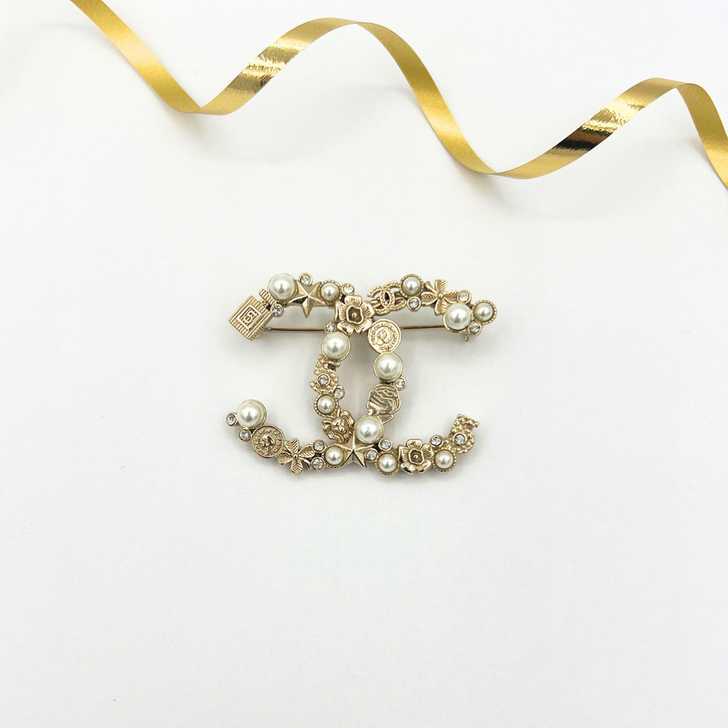 Vintage Chanel CC Brooch