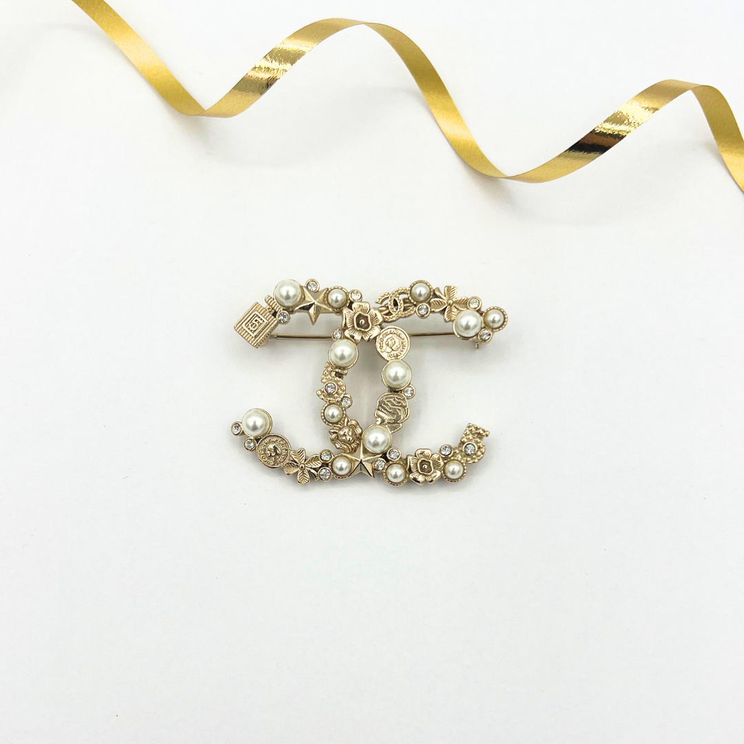 Vintage Chanel CC Brooch