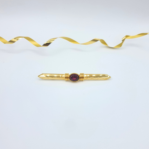 Avon – Gold-Tone Bar Brooch with Red Stone, vintage 1980s