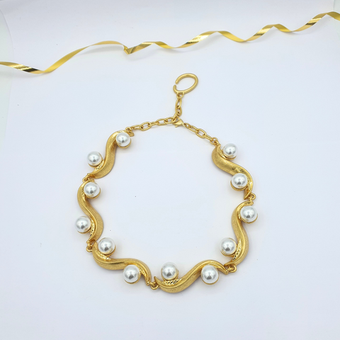 Vintage Oscar de la Renta Pearl Statement Necklace