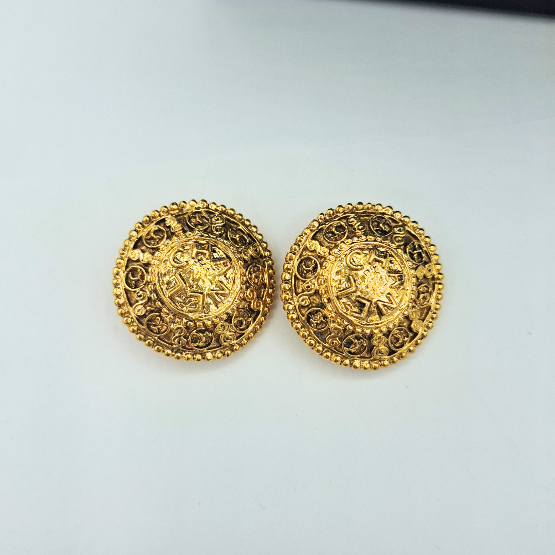Vintage Chanel Baroque CC Clip Earrings – view 3