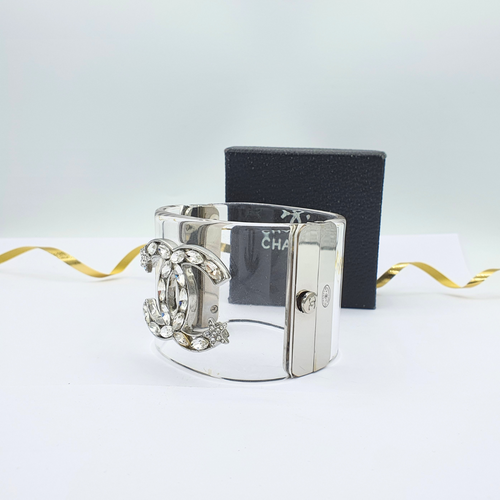 Vintage Chanel CC Cuff – view 2