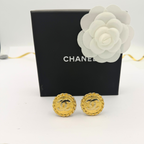 Vintage CC Logo Clip Earrings Braided Border – view 2