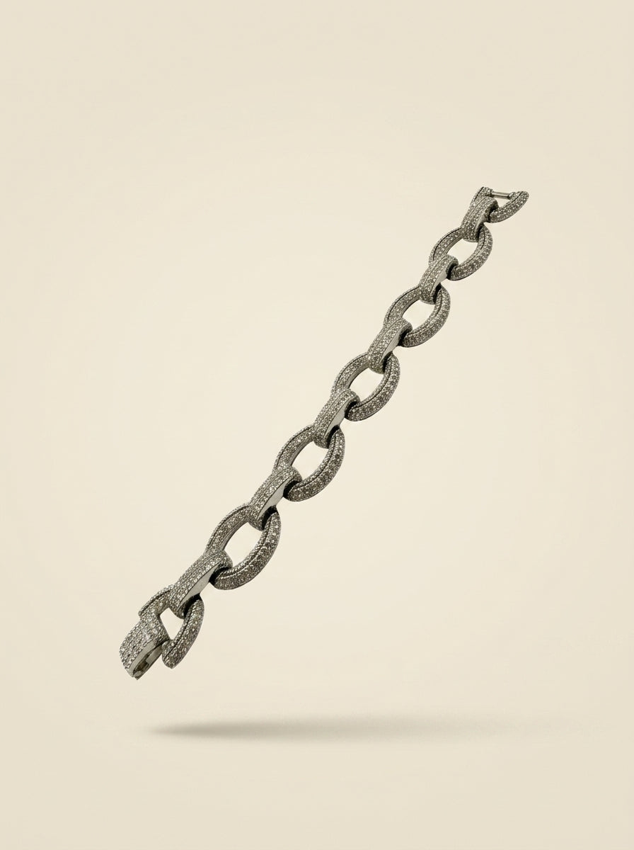 Vintage Dior Crystal Chain Bracelet – detail view