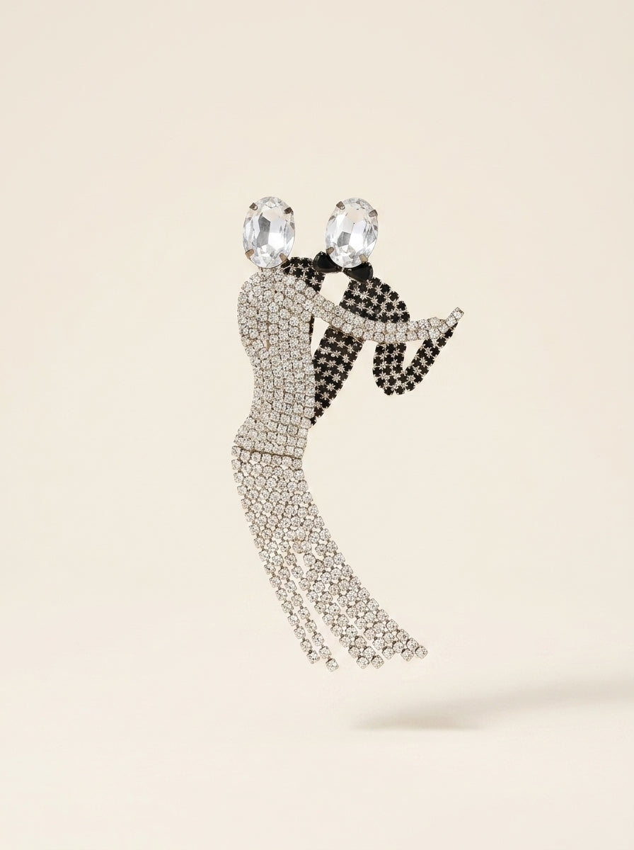 Vintage Crystal Dancing Couple XL Statement Brooch – detail view