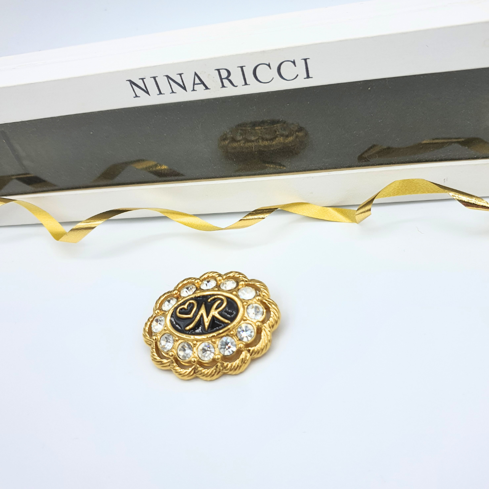 Nina Ricci – Gold-Tone Brooch with Monogram & Crystals, vintage – view 2