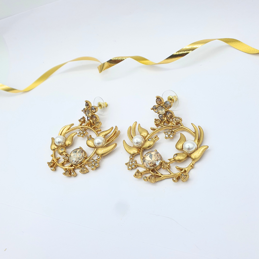 Vintage Oscar de la Renta Bird Wreath Earrings – view 2