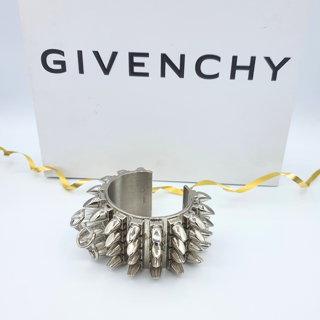 Givenchy – Vintage Statement Cuff with Spikes – view 2