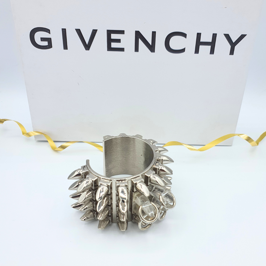 Givenchy – Vintage Statement Cuff with Spikes – view 3