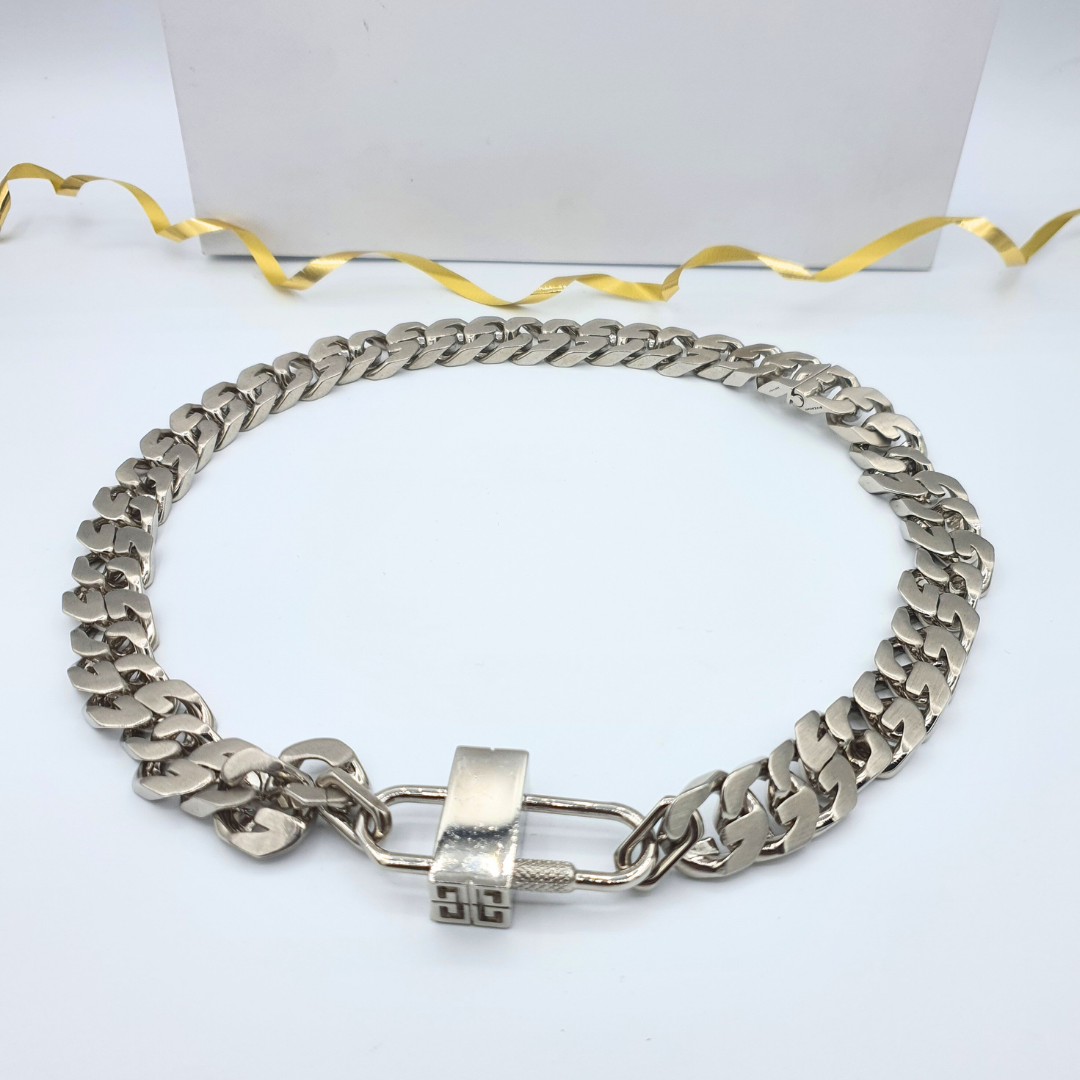 Givenchy – Vintage Silver-Tone Chain Necklace – view 2