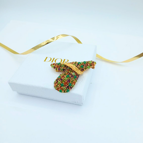 Zeldzame Christian Dior broche – Mitchel Maer, 1956 – Botanisch design met kleurrijke strass en cabochons