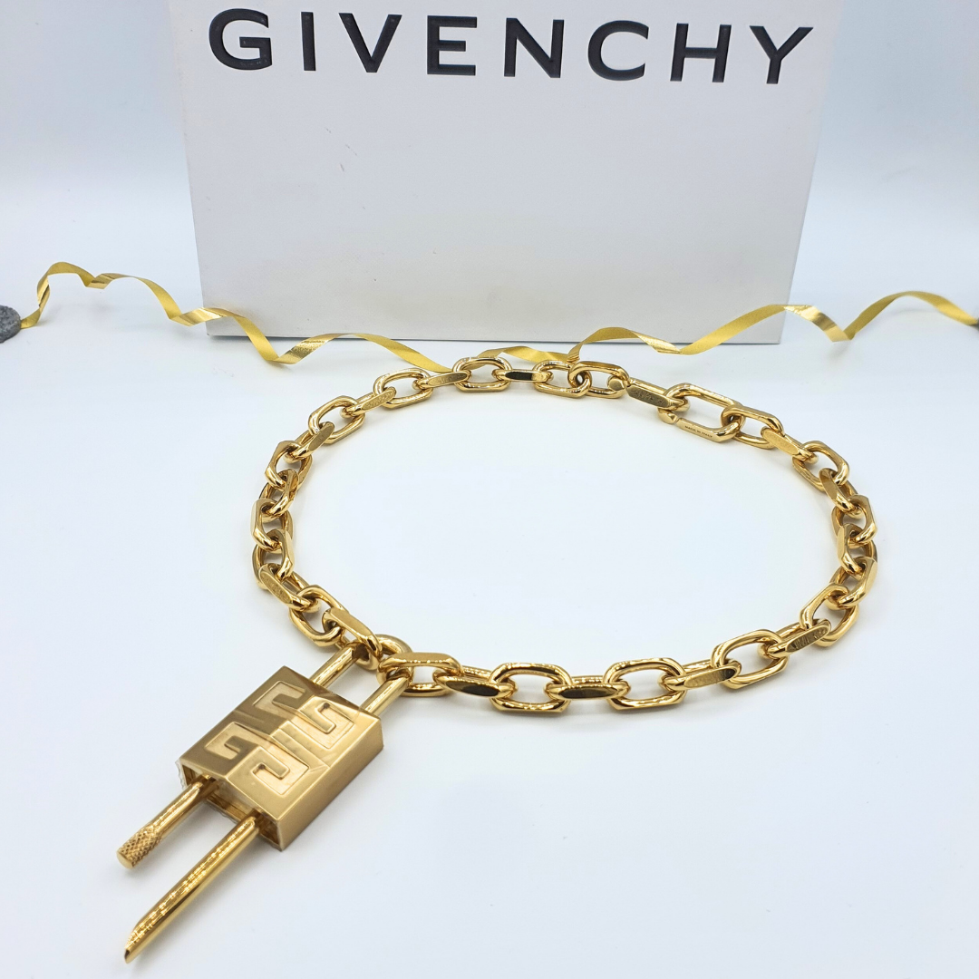 Givenchy – Vintage Gold-Tone Chain Necklace with Padlock