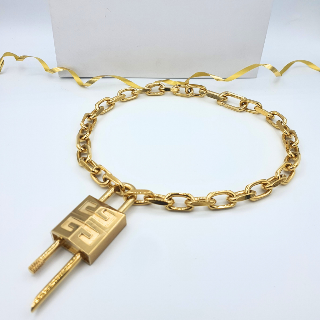 Givenchy – Vintage Gold-Tone Chain Necklace with Padlock – view 2