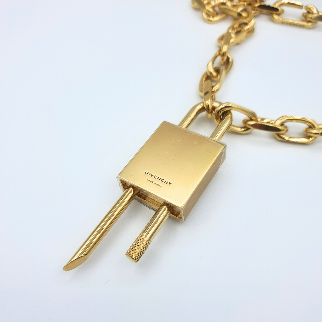 Givenchy – Vintage Gold-Tone Chain Necklace with Padlock – view 4