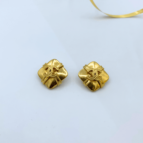 Vintage Chanel CC Clip Earrings