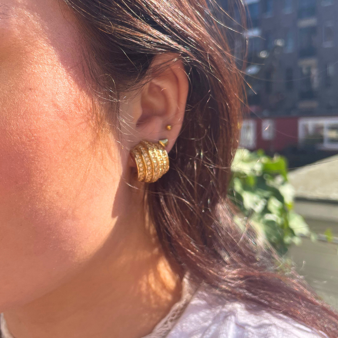 Vintage Christian Dior Line Play Clip Earrings – view 5