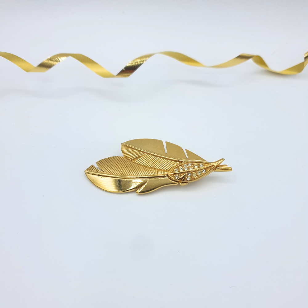 Givenchy – Leaf Brooch with Crystals, vintage