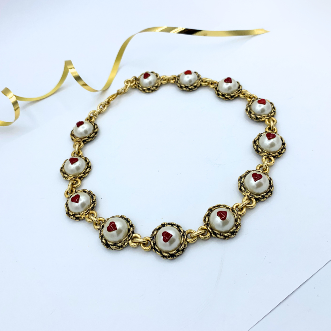 Vintage Moschino Faux Pearl Hearts Necklace – view 2