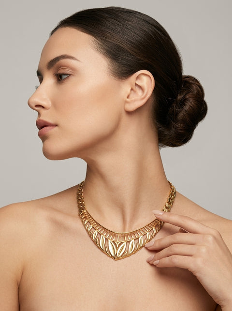 Lanvin – V-Shaped Statement Necklace