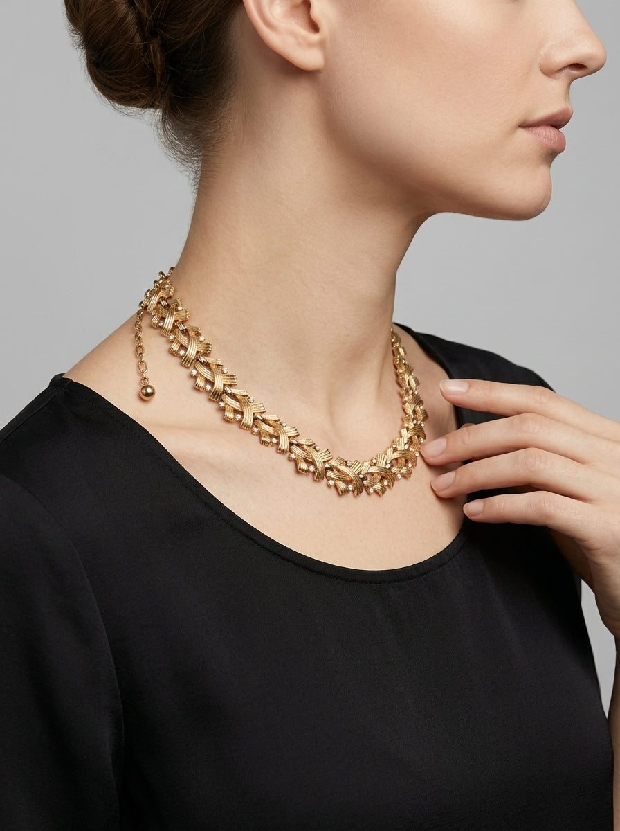 Trifari Vintage Gold-Tone Leaf Collar Necklace