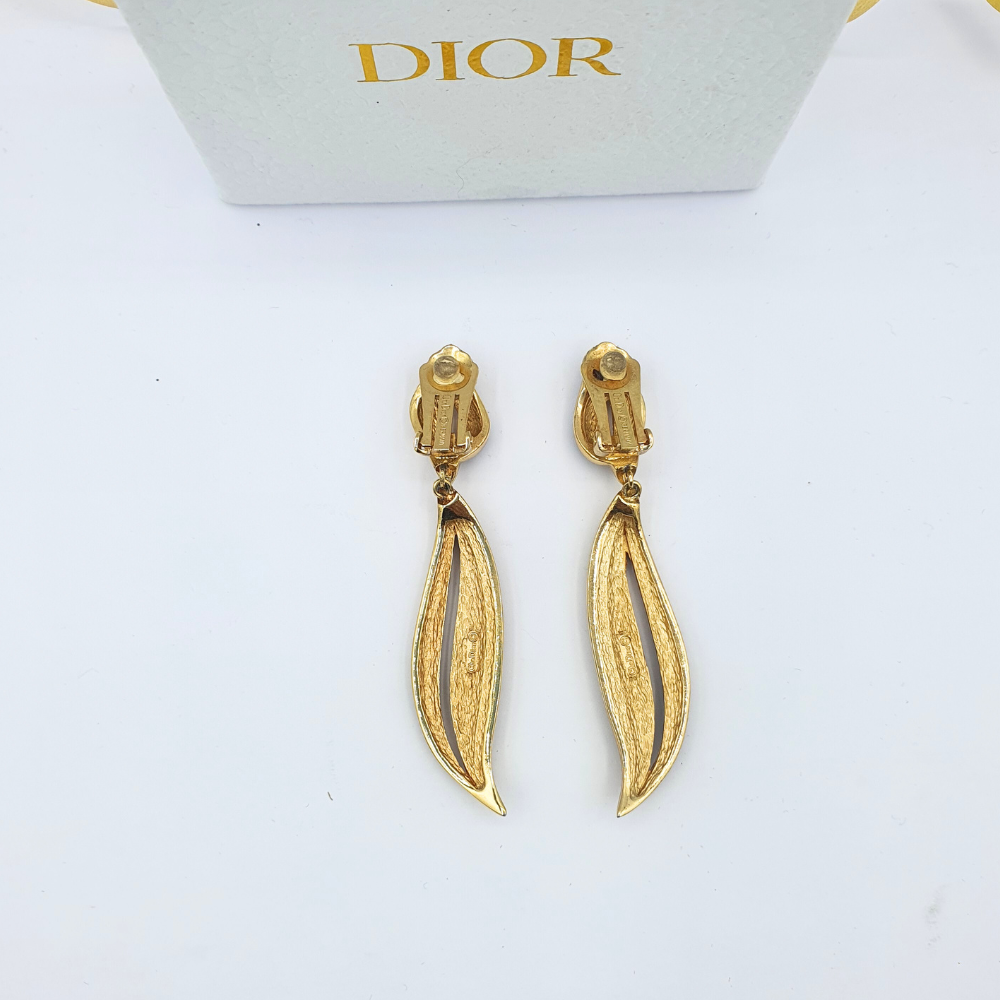 Vintage Christian Dior Clip Earrings Gold Plated Black Enamel Austrian Crystal 1980s – view 5