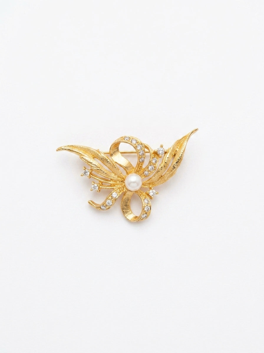 Foliage Pearl Brooch